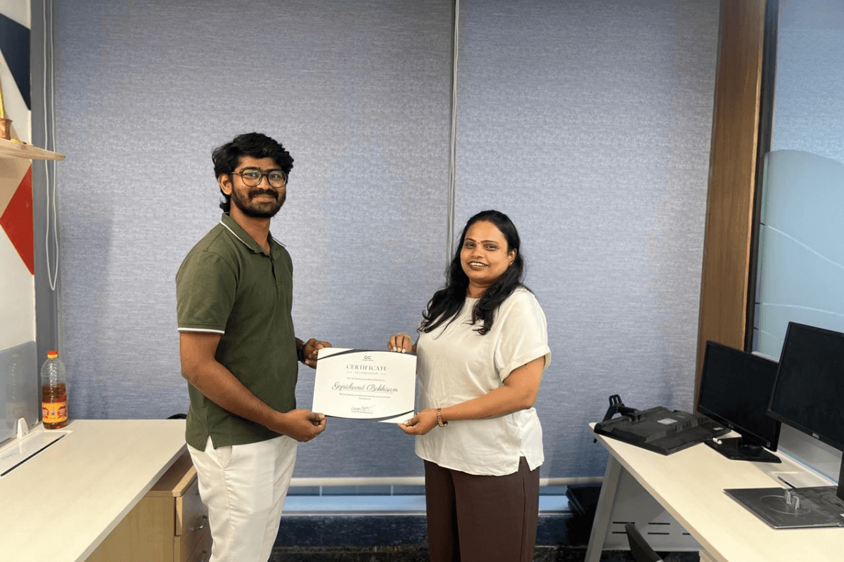 Career Circle graduate receiving their React.js completion certificate