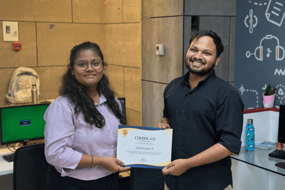 Career Circle graduate receiving their Digital Marketing completion certificate